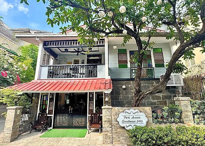Park Avenue 2443 Pasay 3* Manila