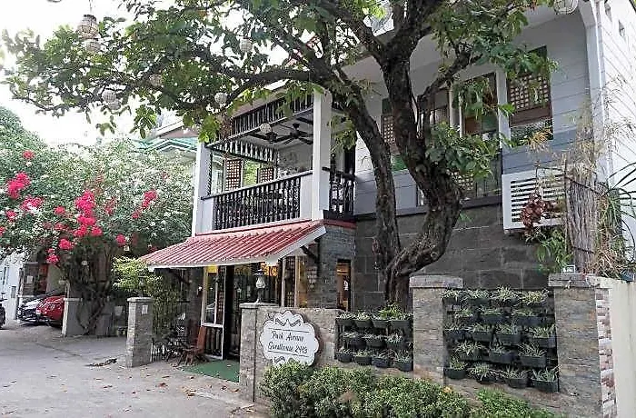 Park Avenue 2443 Pasay Hotel Manila