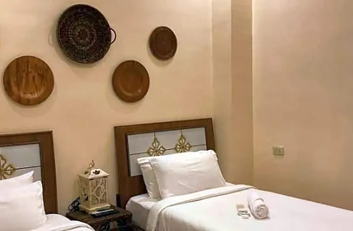 Park Avenue 2443 Pasay Hotel 3*